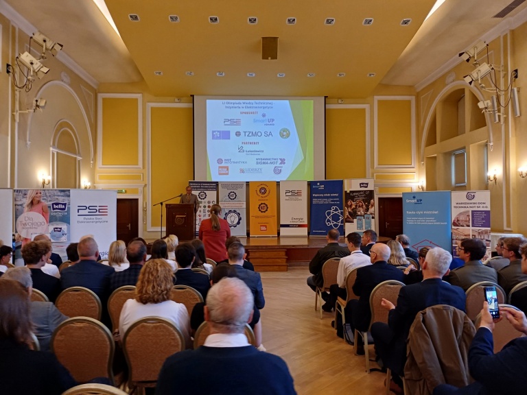 Budujemy przyszłość przez wiedzę i kreatywność